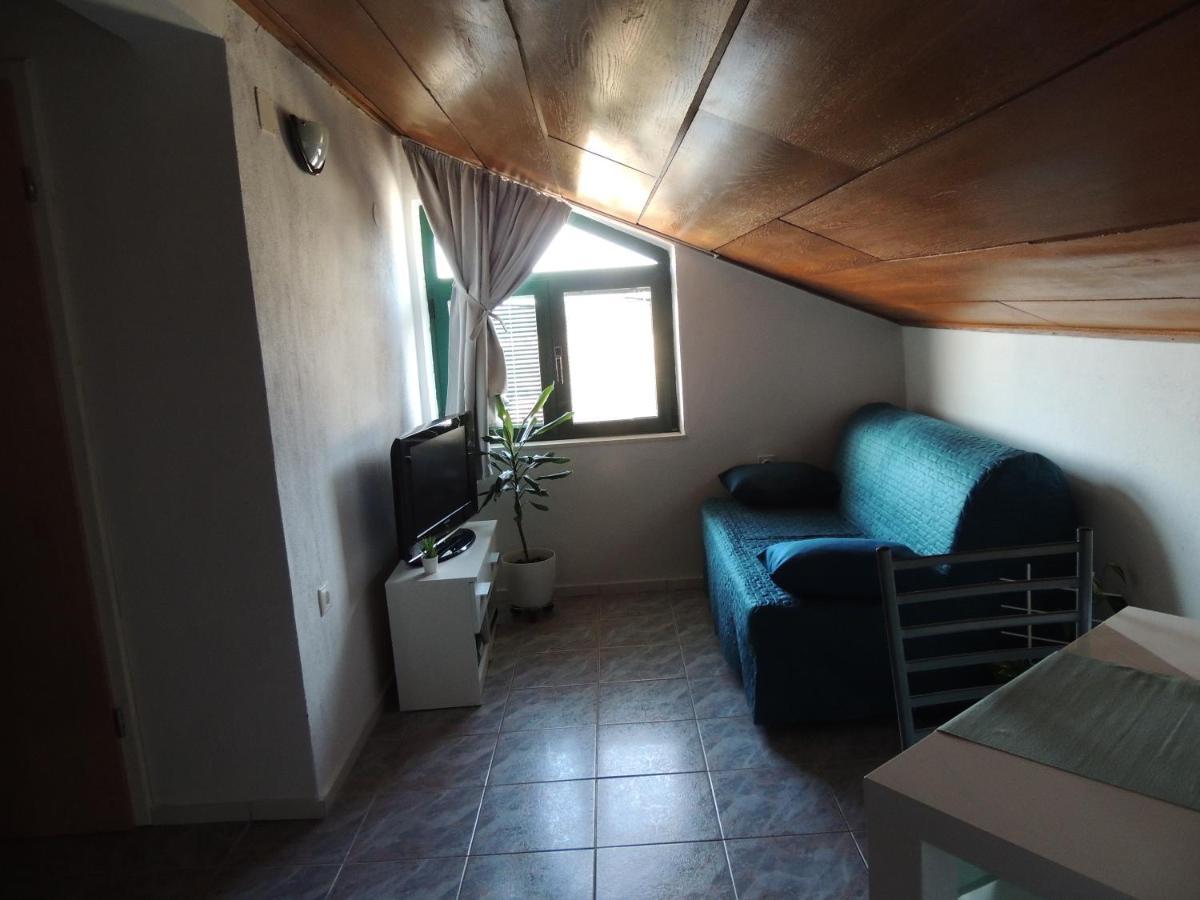 Apartments Suljic - Cash Only Property Stari Grad  Dış mekan fotoğraf